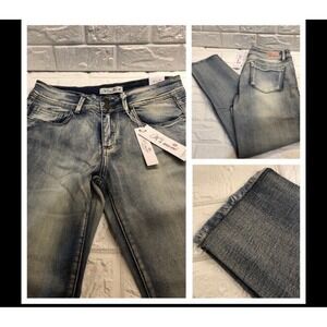 K's More Women's Light Wash Distressed Frayed Hem Jeans‎ Style AD427-2 Size 7